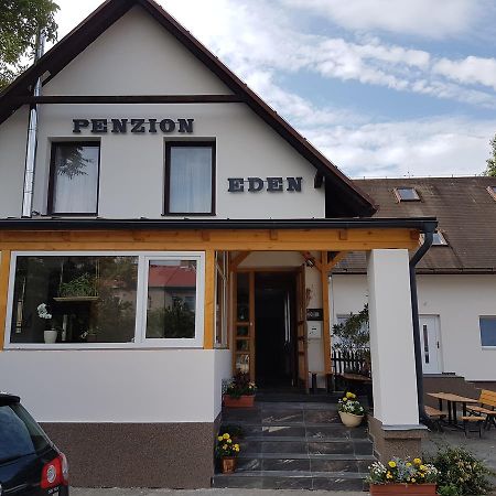 Penzion Eden Turnov Extérieur photo