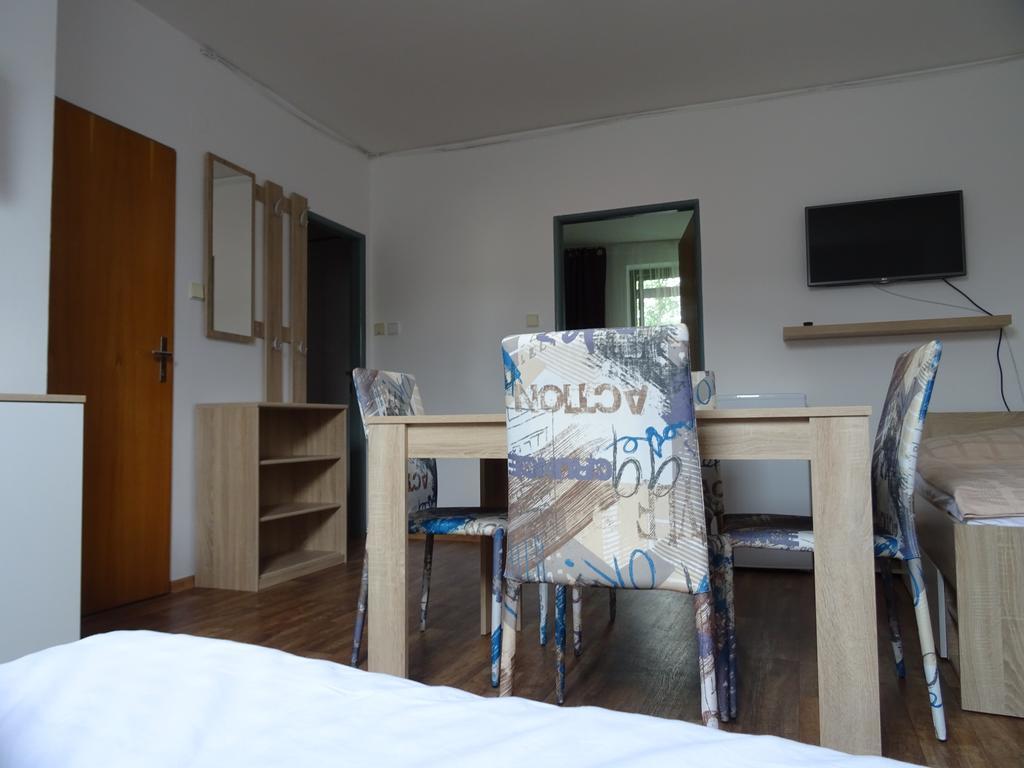 Penzion Eden Turnov Chambre photo